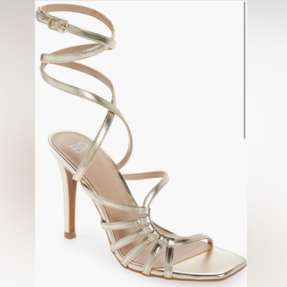 BP Valerie Gold Lace Up Strappy Heels Sandals Y2K Glam Size 9